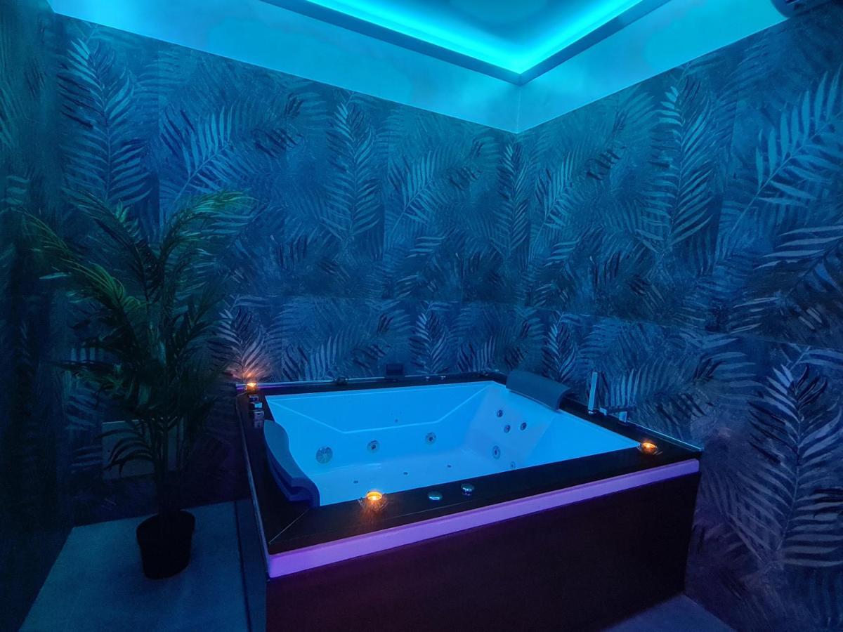Bed & Breakfast The World Brindisi