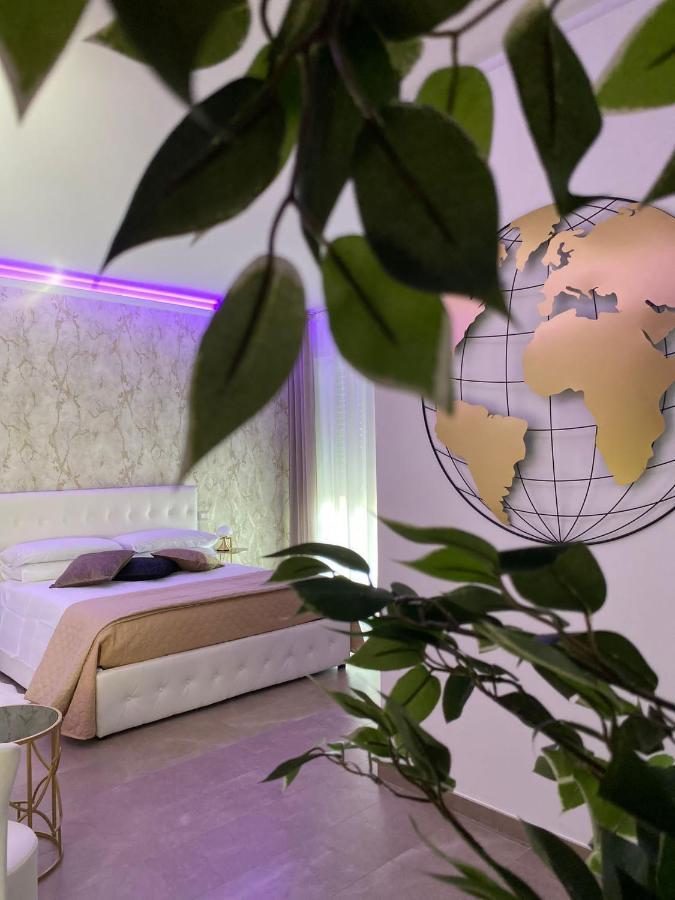 Bed & Breakfast The World Brindisi